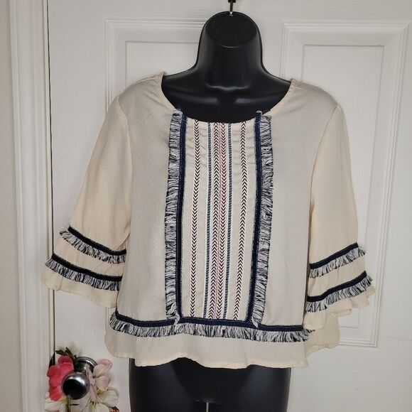 Romeo + Juliet Couture fringe boho Blouse medium - Picture 1 of 6
